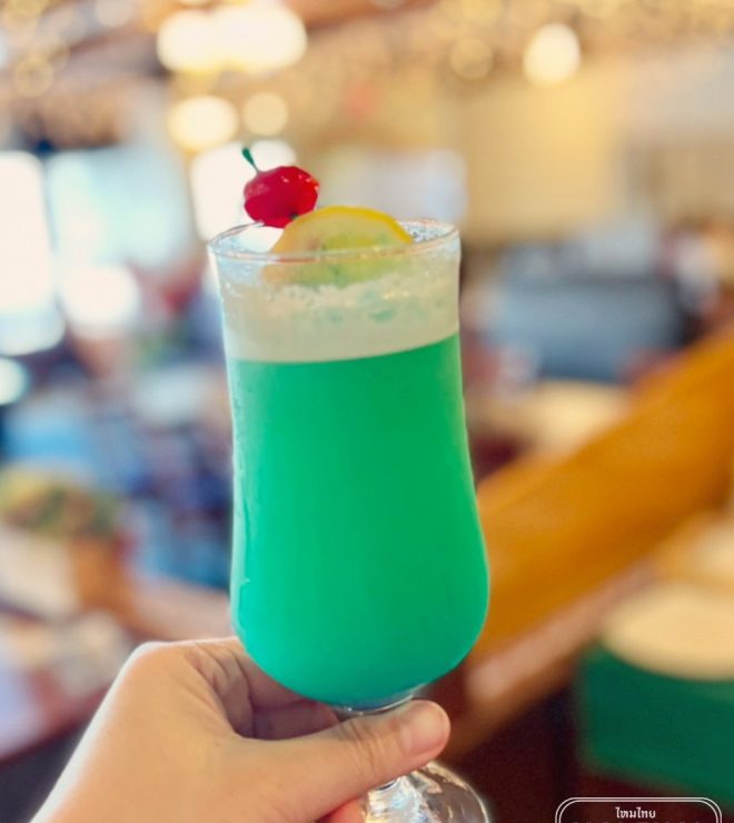 Blue Hawaii Mocktail Drink